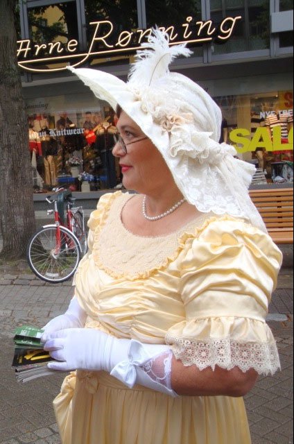 Margarete som sin oldemor Anne Bergitte under Trøndersk Matfestival i Trondheim.